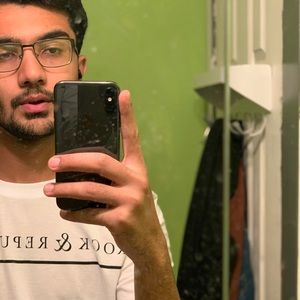 Meet your Posher, Waris